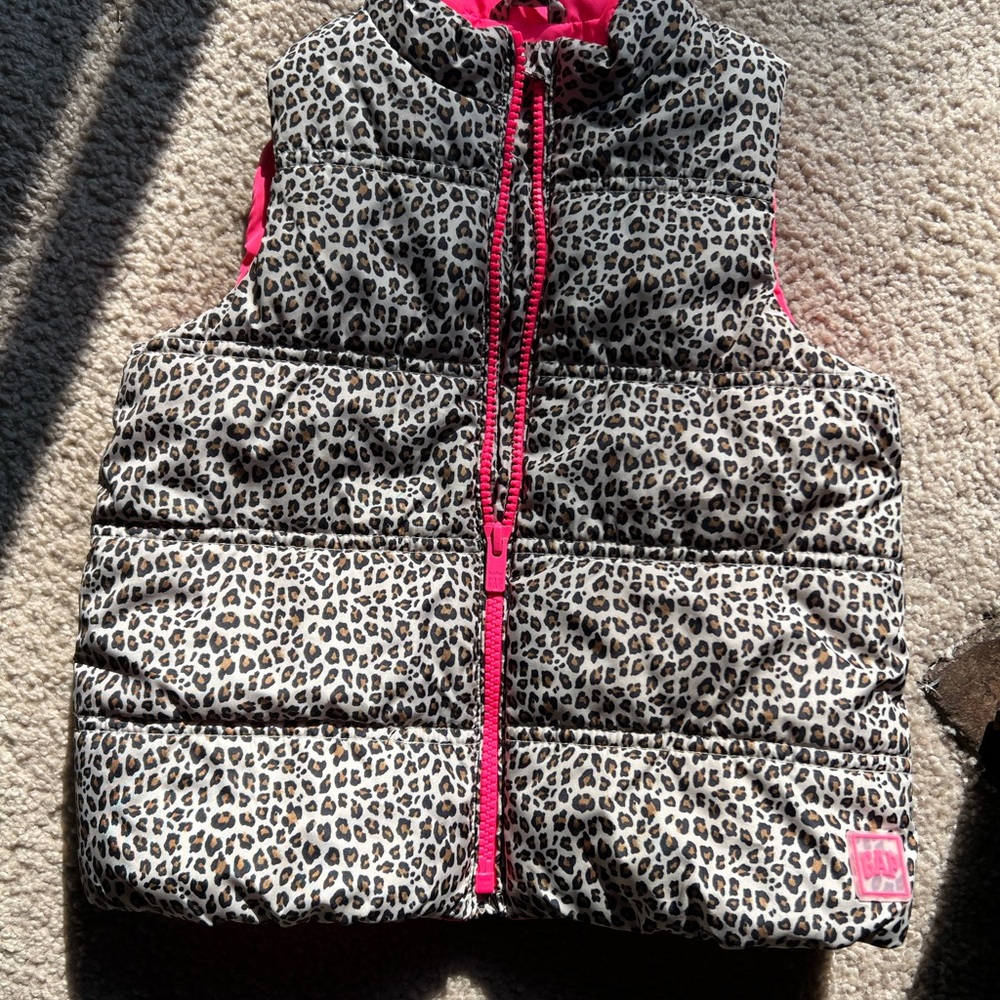 GAP Leopard Print Vest with Bright Pink Lining